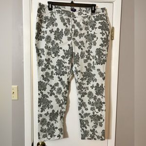 NYDJ Gray and White Floral Jeans- Plus Size
